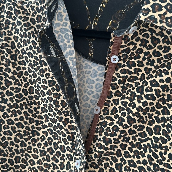 Tizzie Womens Leopard Print Cotton Button Down Top Equestrian Cuffs Sz Small - Picture 4 of 8